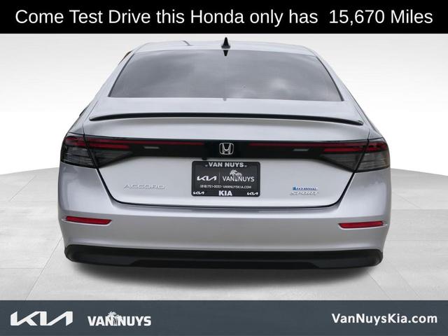 Photo of 2024 Solar Silver Metallic Honda Accord Hybrid