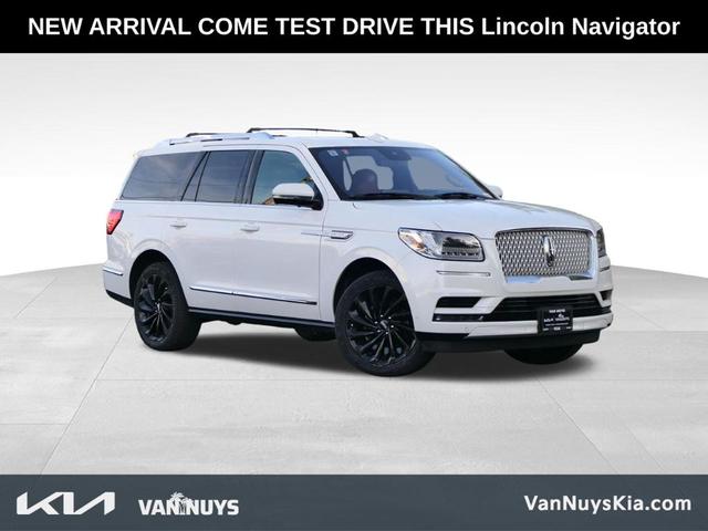 2020 Lincoln Navigator