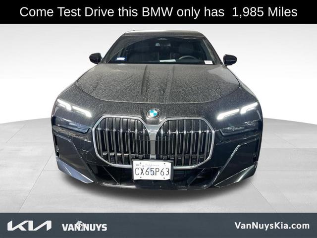 2025 BMW 740
