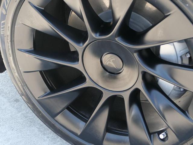Photo of 2024 Gray Tesla Model Y