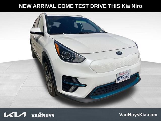 Photo of 2022 Snow White Pearl Kia Niro EV