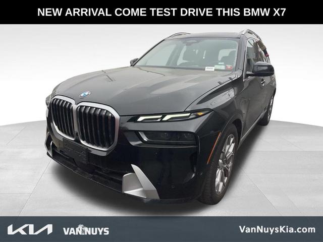 2023 BMW X7