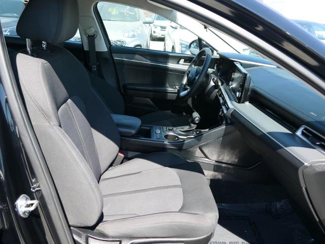Photo of 2024 Ebony Black Kia K5