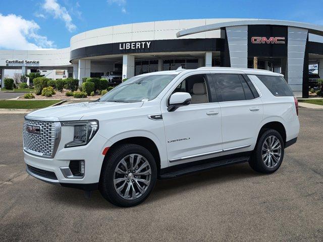 Photo of 2021 Summit White GMC Yukon