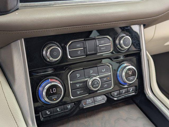Photo of 2021 Summit White GMC Yukon