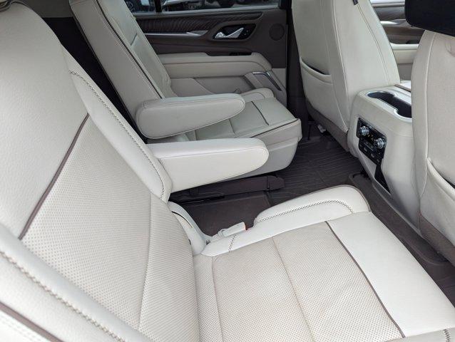 Photo of 2021 Summit White GMC Yukon