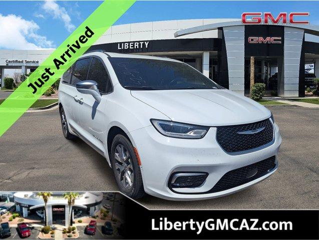 2022 Chrysler Pacifica