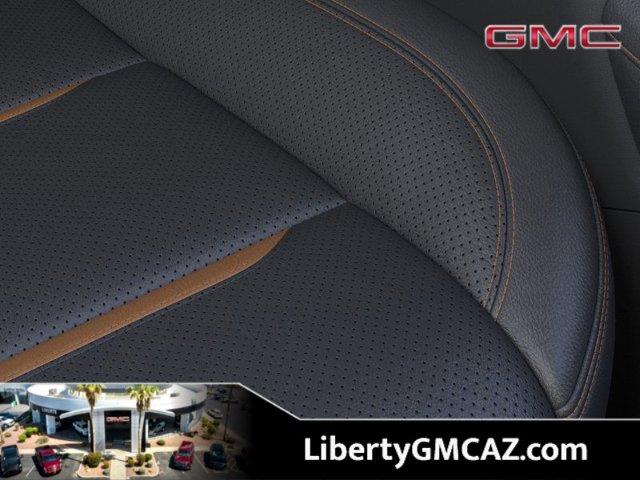 Photo of 2025 Summit White GMC Sierra 2500