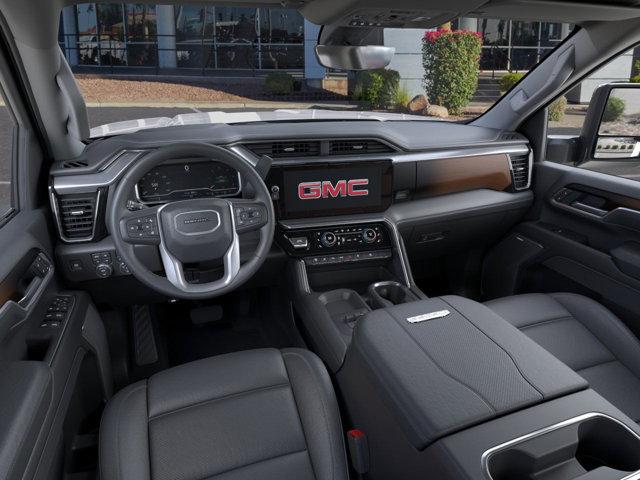 Photo of 2025 White Frost Tricoat GMC Sierra 3500