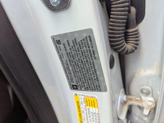 Photo of 2020 White Frost Tricoat GMC Sierra 3500