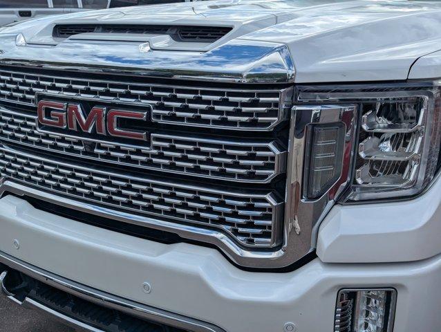 Photo of 2020 White Frost Tricoat GMC Sierra 3500