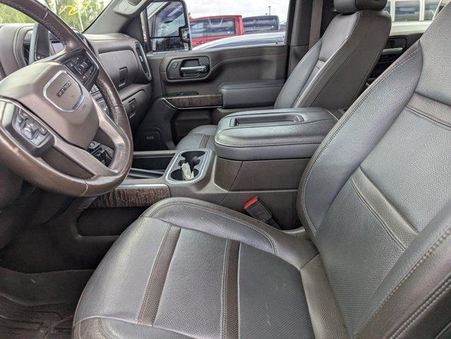 Photo of 2020 White Frost Tricoat GMC Sierra 3500
