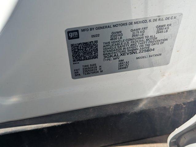 Photo of 2022 Summit White GMC Terrain