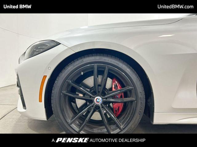 Photo of 2023 Mineral White Metallic BMW M440