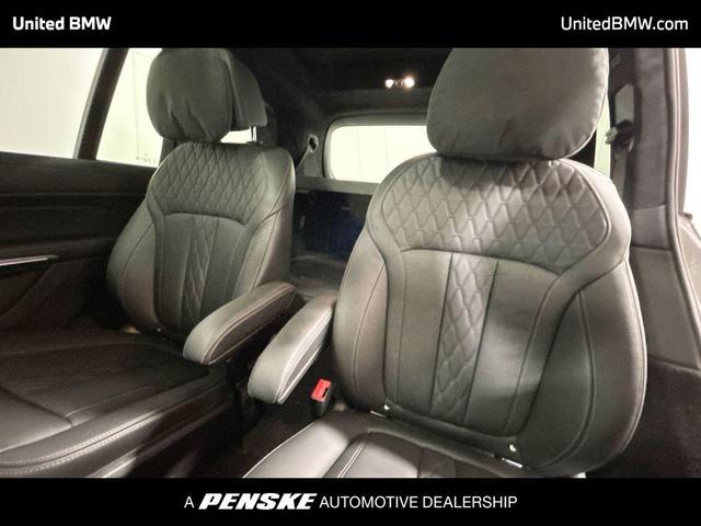 Photo of 2024 Grey BMW X7