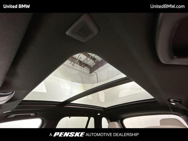 Photo of 2019 Carbon Black Metallic BMW X5