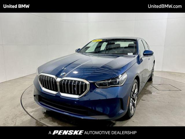 Photo of 2024 Blue BMW 530