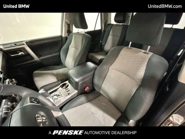 Photo of 2016 Magnetic Gray Metallic Toyota 4Runner