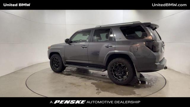 Photo of 2016 Magnetic Gray Metallic Toyota 4Runner