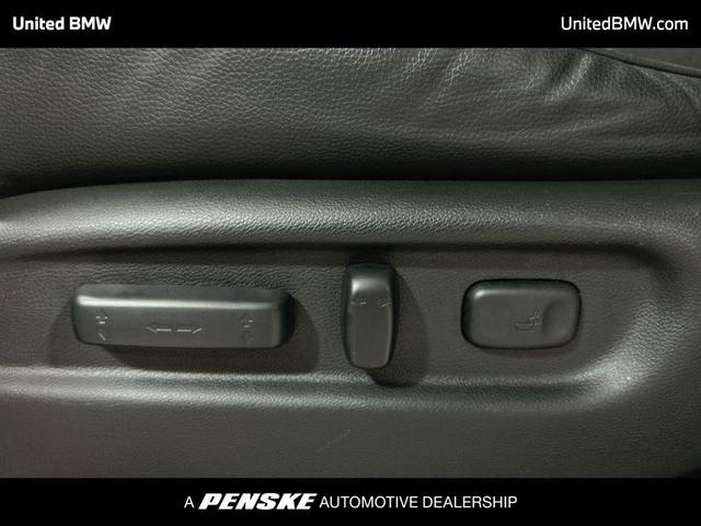 Photo of 2019 White Honda Ridgeline