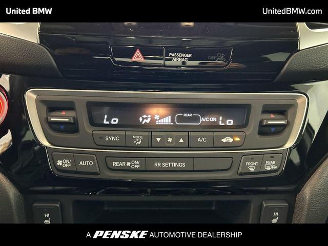 Photo of 2019 White Honda Ridgeline