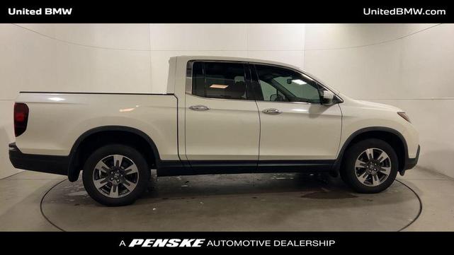 Photo of 2019 White Honda Ridgeline