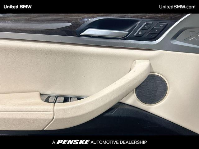 Photo of 2024 Alpine White BMW X3