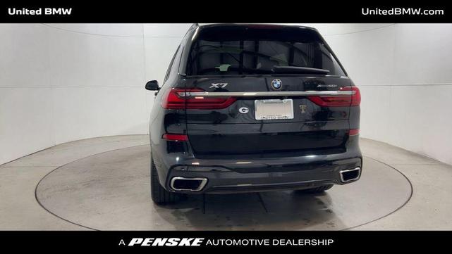 Photo of 2019 Black Sapphire Metallic BMW X7
