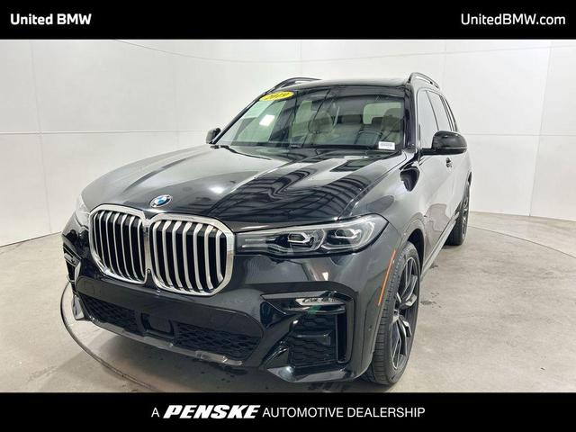 Photo of 2019 Black Sapphire Metallic BMW X7