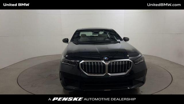 Photo of 2025 Black Sapphire Metallic BMW 530