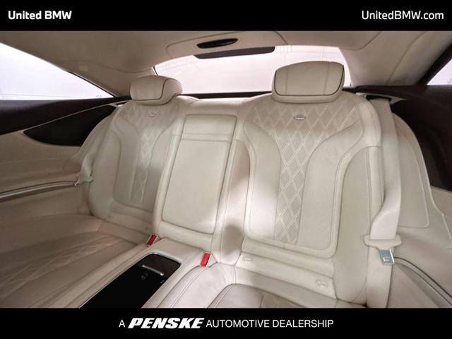Photo of 2015 White Mercedes-Benz S-Class
