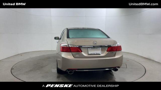 Photo of 2014 Champagne Frost Pearl Honda Accord