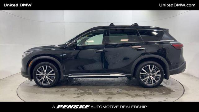 Photo of 2025 Mineral Black INFINITI QX60