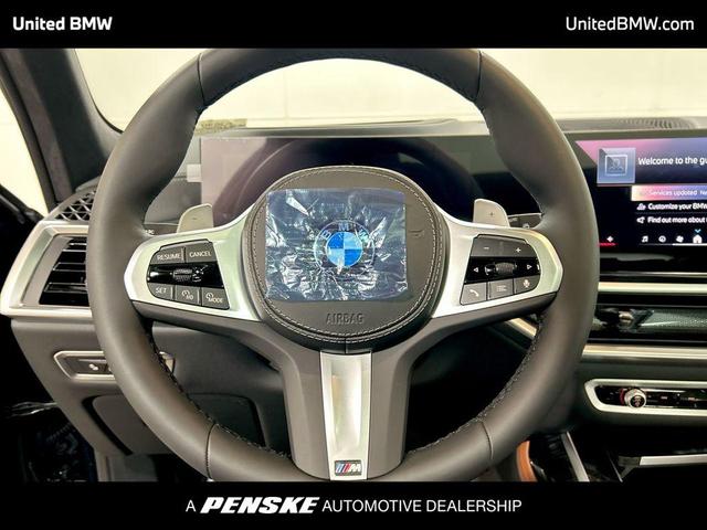 Photo of 2026 Carbon Black Metallic BMW X7