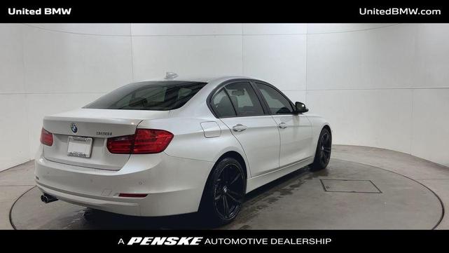 Photo of 2015 White Metallic BMW 328