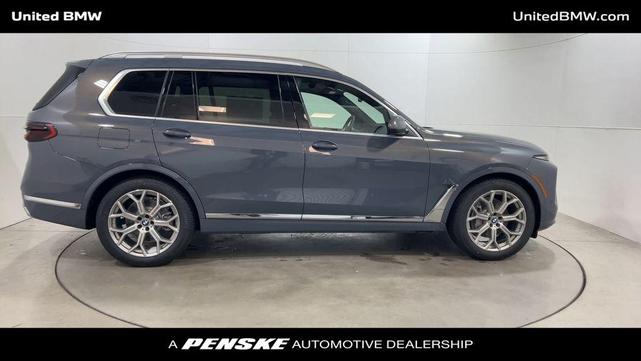 Photo of 2025 Sparkling Copper Metallic BMW X7