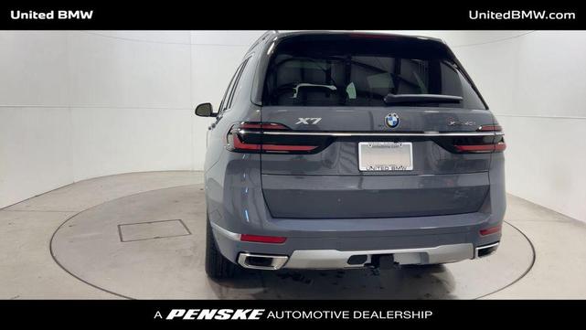 Photo of 2025 Sparkling Copper Metallic BMW X7