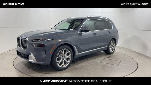 Photo of 2025 Sparkling Copper Metallic BMW X7