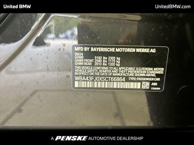 Photo of 2025 Dark Graphite Metallic BMW 530
