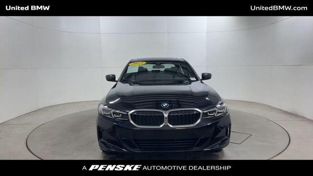 Photo of 2023 Black Sapphire Metallic BMW 330