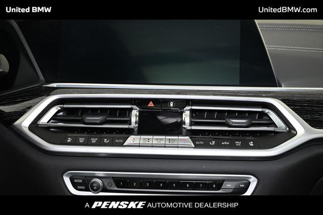 Photo of 2022 Arctic Grey Metallic BMW X7