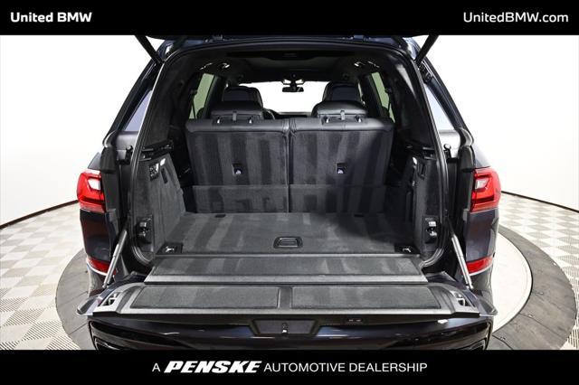 Photo of 2022 Arctic Grey Metallic BMW X7