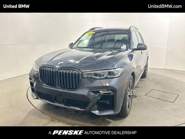 2022 BMW X7