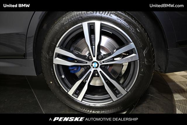 Photo of 2022 Arctic Grey Metallic BMW X7