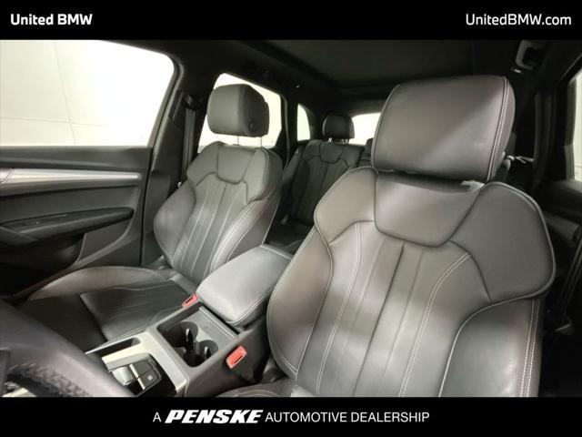 Photo of 2024 Glacier White Audi Q5