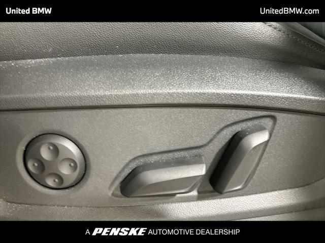 Photo of 2024 Glacier White Audi Q5