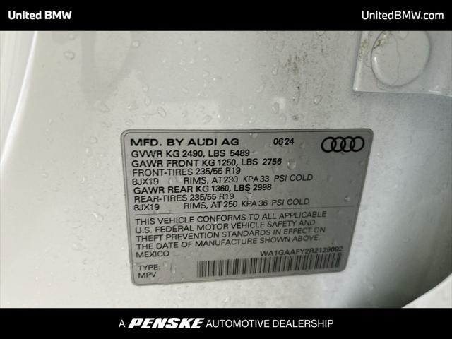 Photo of 2024 Glacier White Audi Q5