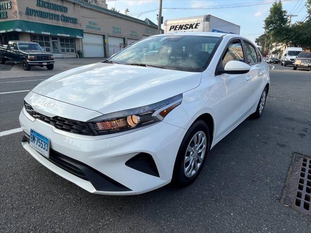 Photo of 2023 White Kia Forte