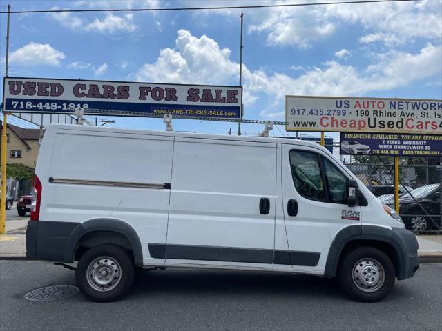 Photo of 2018 White RAM ProMaster 1500