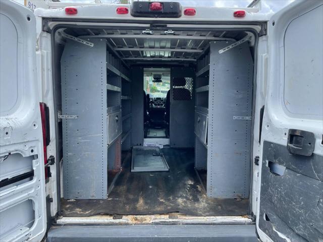Photo of 2018 White RAM ProMaster 1500